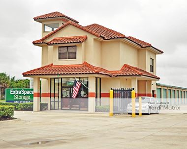 Storage Units for Rent available at 11971 Lake Underhill Road, Orlando, FL 32825