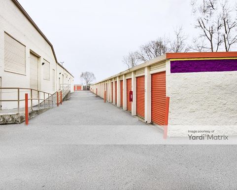 Source URL: https://cdnsc.rentcafe.com/dmslivecafe/3/1065203/1065203-1-3.jpg?width=-1&height=385&quality=80