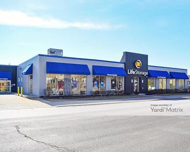 Storage Units for Rent available at 3323 West Addison Street, Chicago, IL 60618