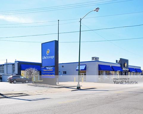 Source URL: https://cdnsc.rentcafe.com/dmslivecafe/3/1065210/1065210-1-3.jpg?width=-1&height=385&quality=80