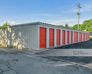 Storage Units for Rent available at 3632 East Lake Avenue, Wilmette, IL 60091