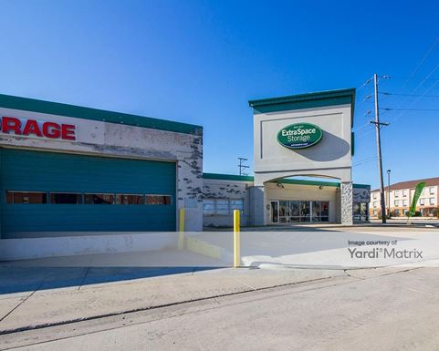 Source URL: https://cdnsc.rentcafe.com/dmslivecafe/3/1065230/1065230-1-1.jpg?width=-1&height=385&quality=80