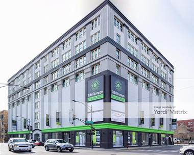 Storage Units for Rent available at 1205 West Jackson Blvd, Chicago, IL 60607