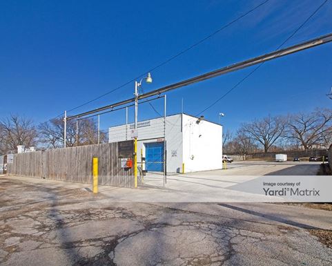 Source URL: https://cdnsc.rentcafe.com/dmslivecafe/3/1065239/1065239-1-2.jpg?width=-1&height=385&quality=80