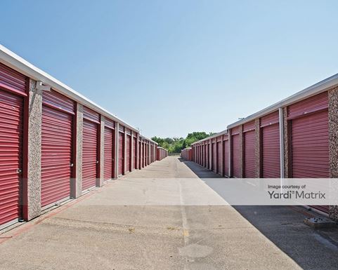 Source URL: https://cdnsc.rentcafe.com/dmslivecafe/3/1065247/1065247-1-3.jpg?width=-1&height=385&quality=80