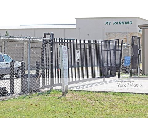 Source URL: https://cdnsc.rentcafe.com/dmslivecafe/3/1065248/1065248-1-3.jpg?width=-1&height=385&quality=80