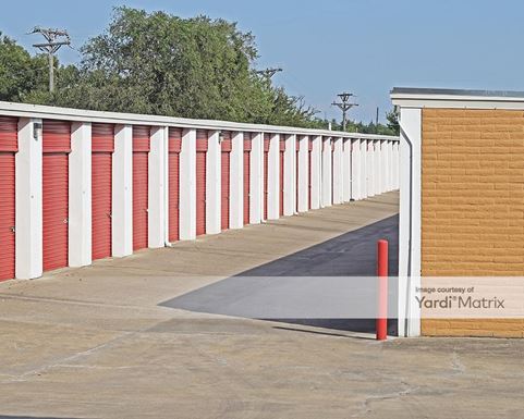 Source URL: https://cdnsc.rentcafe.com/dmslivecafe/3/1065253/1065253-1-3.jpg?width=-1&height=385&quality=80