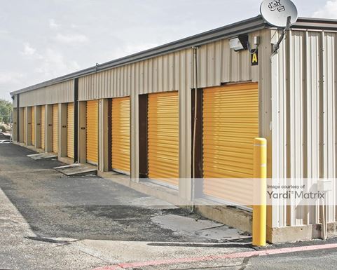 Source URL: https://cdnsc.rentcafe.com/dmslivecafe/3/1065267/1065267-1-3.jpg?width=-1&height=385&quality=80