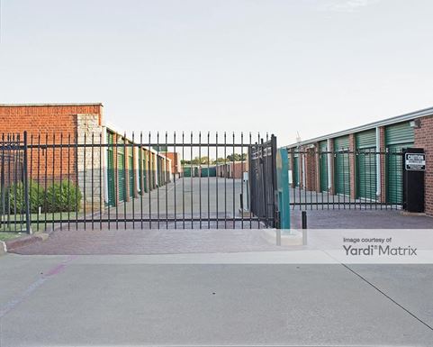 Source URL: https://cdnsc.rentcafe.com/dmslivecafe/3/1065281/1065281-1-2.jpg?width=-1&height=385&quality=80