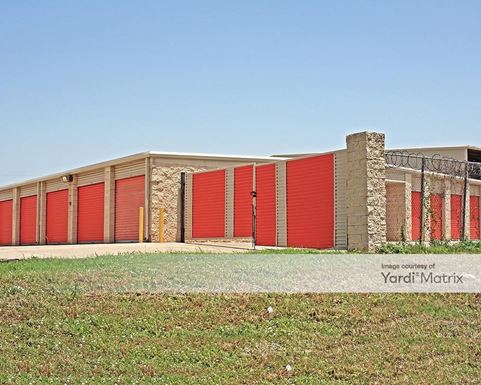 Source URL: https://cdnsc.rentcafe.com/dmslivecafe/3/1065288/1065288-1-2.jpg?width=-1&height=385&quality=80