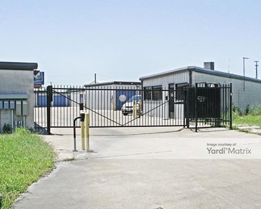 Storage Units for Rent available at 101 Brown Industrial Road, Waxahachie, TX 75167