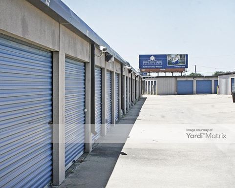 Source URL: https://cdnsc.rentcafe.com/dmslivecafe/3/1065294/1065294-1-3.jpg?width=-1&height=385&quality=80