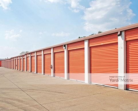 Source URL: https://cdnsc.rentcafe.com/dmslivecafe/3/1065297/1065297-1-5.jpg?width=-1&height=385&quality=80