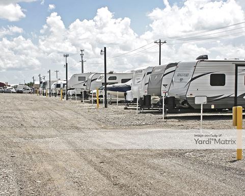 Source URL: https://cdnsc.rentcafe.com/dmslivecafe/3/1065298/1065298-1-3.jpg?width=-1&height=385&quality=80