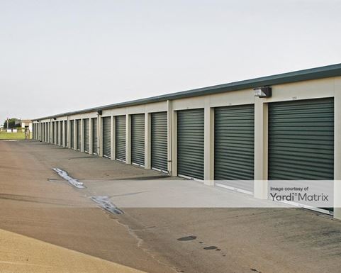 Source URL: https://cdnsc.rentcafe.com/dmslivecafe/3/1065305/1065305-1-3.jpg?width=-1&height=385&quality=80