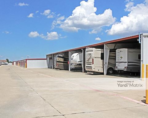 Source URL: https://cdnsc.rentcafe.com/dmslivecafe/3/1065307/1065307-1-3.jpg?width=-1&height=385&quality=80