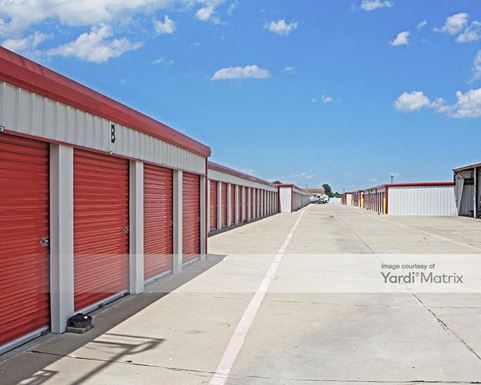 Source URL: https://cdnsc.rentcafe.com/dmslivecafe/3/1065307/1065307-1-4.jpg?width=-1&height=385&quality=80