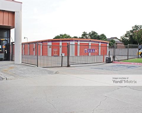 Source URL: https://cdnsc.rentcafe.com/dmslivecafe/3/1065321/1065321-1-2.jpg?width=-1&height=385&quality=80