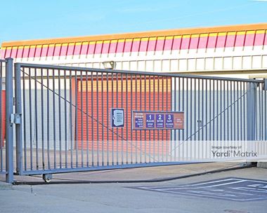 Storage Units for Rent available at 321 East Buckingham Road, Garland, TX 75040