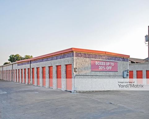 Source URL: https://cdnsc.rentcafe.com/dmslivecafe/3/1065324/1065324-1-3.jpg?width=-1&height=385&quality=80