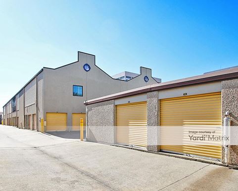 Source URL: https://cdnsc.rentcafe.com/dmslivecafe/3/1065327/1065327-1-6.jpg?width=-1&height=385&quality=80