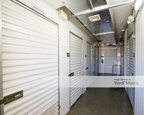 Source URL: https://cdnsc.rentcafe.com/dmslivecafe/3/1065330/1065330-1-2.jpg?width=-1&height=385&quality=80