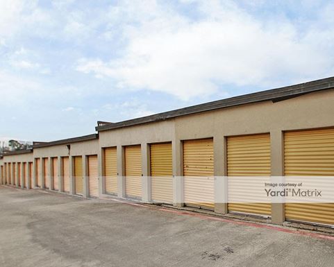 Source URL: https://cdnsc.rentcafe.com/dmslivecafe/3/1065331/1065331-1-3.jpg?width=-1&height=385&quality=80