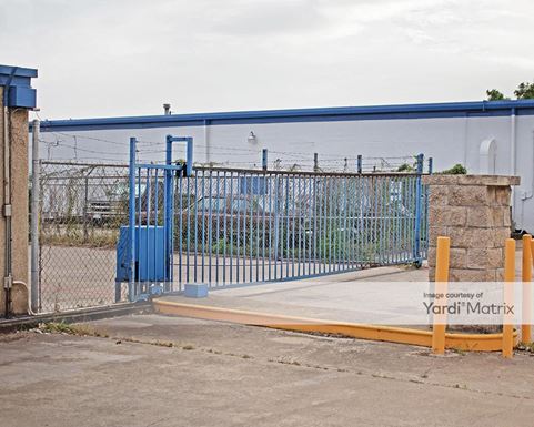 Source URL: https://cdnsc.rentcafe.com/dmslivecafe/3/1065338/1065338-1-2.jpg?width=-1&height=385&quality=80