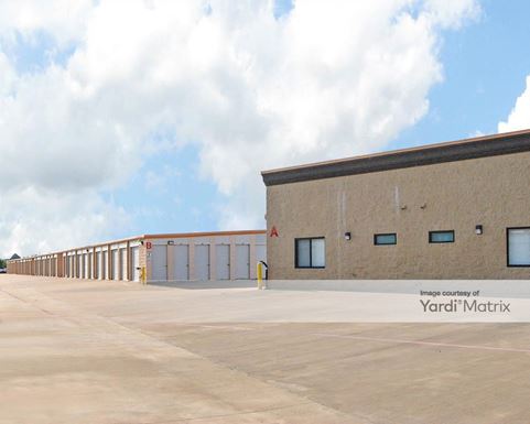 Source URL: https://cdnsc.rentcafe.com/dmslivecafe/3/1065354/1065354-1-3.jpg?width=-1&height=385&quality=80