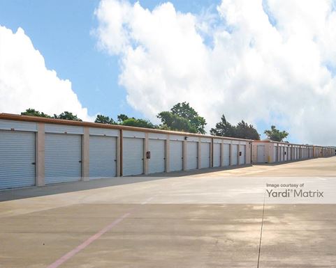 Source URL: https://cdnsc.rentcafe.com/dmslivecafe/3/1065354/1065354-1-4.jpg?width=-1&height=385&quality=80