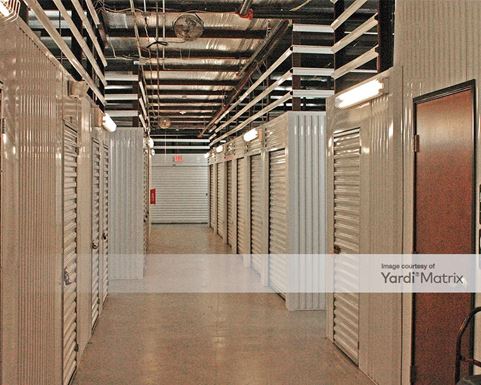 Source URL: https://cdnsc.rentcafe.com/dmslivecafe/3/1065357/1065357-1-5.jpg?width=-1&height=385&quality=80