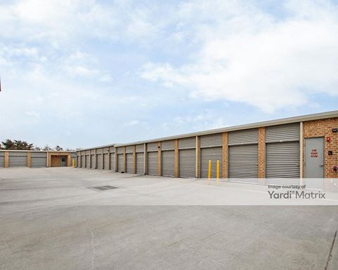 Source URL: https://cdnsc.rentcafe.com/dmslivecafe/3/1065364/1065364-1-3.jpg?width=-1&height=385&quality=80