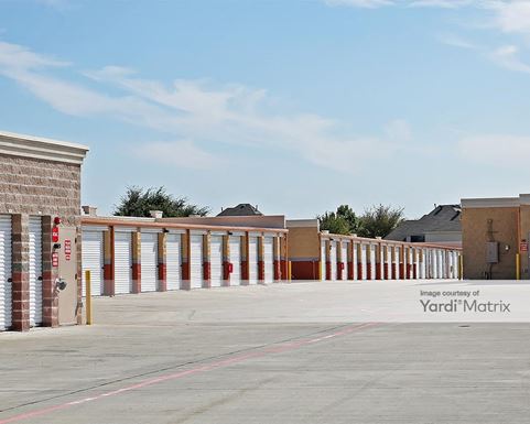 Source URL: https://cdnsc.rentcafe.com/dmslivecafe/3/1065367/1065367-1-5.jpg?width=-1&height=385&quality=80