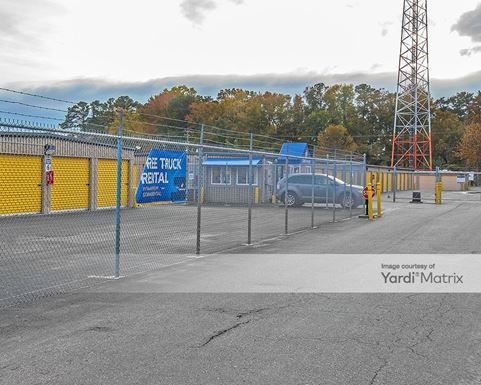 Source URL: https://cdnsc.rentcafe.com/dmslivecafe/3/1065406/1065406-1-3.jpg?width=-1&height=385&quality=80