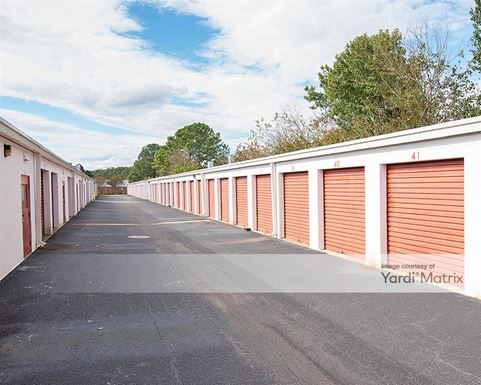 Source URL: https://cdnsc.rentcafe.com/dmslivecafe/3/1065411/1065411-1-2.jpg?width=-1&height=385&quality=80