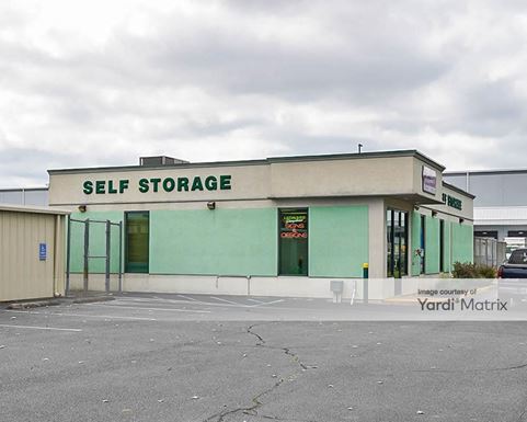 Source URL: https://cdnsc.rentcafe.com/dmslivecafe/3/1065415/1065415-1-2.jpg?width=-1&height=385&quality=80