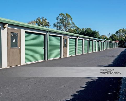 Source URL: https://cdnsc.rentcafe.com/dmslivecafe/3/1065417/1065417-1-3.jpg?width=-1&height=385&quality=80