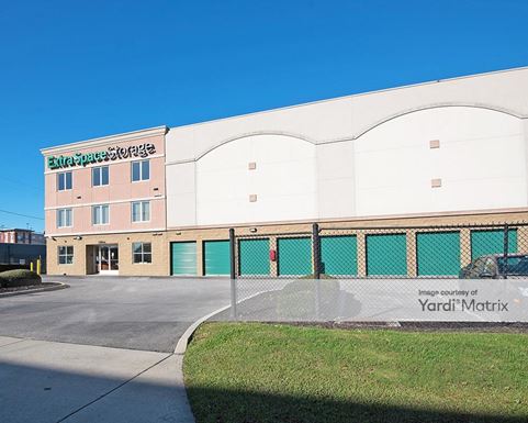 Source URL: https://cdnsc.rentcafe.com/dmslivecafe/3/1065419/1065419-1-2.jpg?width=-1&height=385&quality=80