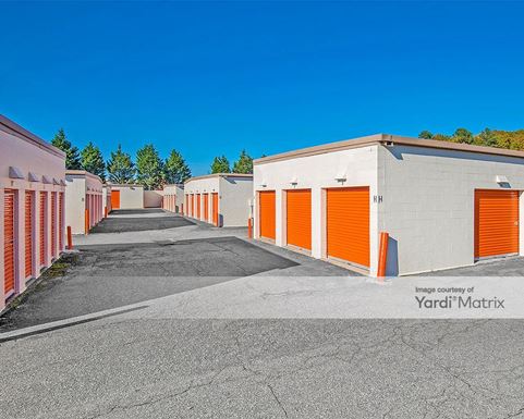 Source URL: https://cdnsc.rentcafe.com/dmslivecafe/3/1065428/1065428-1-3.jpg?width=-1&height=385&quality=80