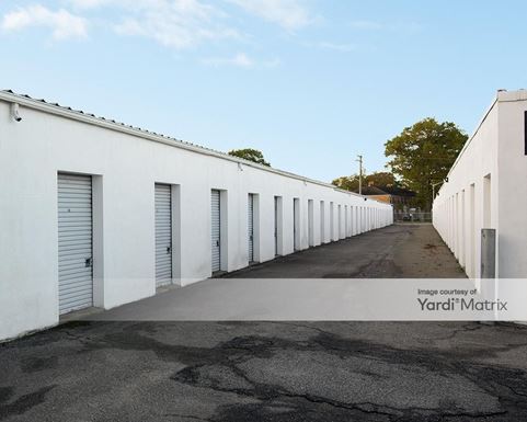 Source URL: https://cdnsc.rentcafe.com/dmslivecafe/3/1065430/1065430-1-4.jpg?width=-1&height=385&quality=80