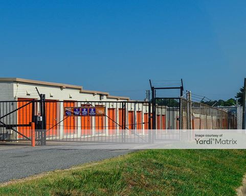 Source URL: https://cdnsc.rentcafe.com/dmslivecafe/3/1065433/1065433-1-2.jpg?width=-1&height=385&quality=80