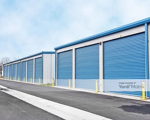 Source URL: https://cdnsc.rentcafe.com/dmslivecafe/3/1065450/1065450-1-3.jpg?width=-1&height=385&quality=80