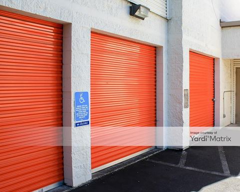 Source URL: https://cdnsc.rentcafe.com/dmslivecafe/3/1065477/1065477-1-3.jpg?width=-1&height=385&quality=80