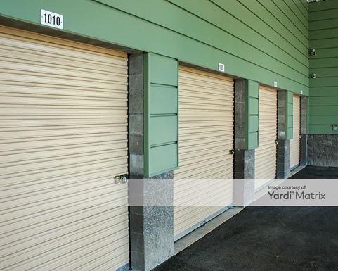 Source URL: https://cdnsc.rentcafe.com/dmslivecafe/3/1065480/1065480-1-4.jpg?width=-1&height=385&quality=80