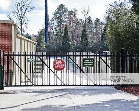 Source URL: https://cdnsc.rentcafe.com/dmslivecafe/3/1065515/1065515-1-5.jpg?width=-1&height=385&quality=80