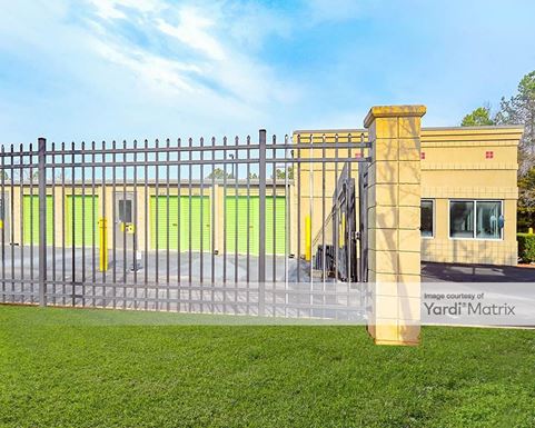 Source URL: https://cdnsc.rentcafe.com/dmslivecafe/3/1065522/1065522-1-4.jpg?width=-1&height=385&quality=80