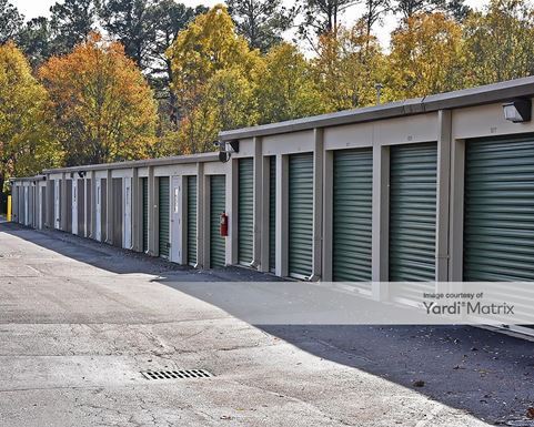 Source URL: https://cdnsc.rentcafe.com/dmslivecafe/3/1065526/1065526-1-4.jpg?width=-1&height=385&quality=80