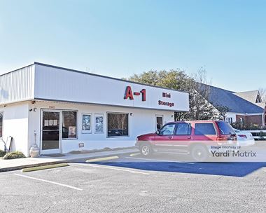 Storage Units for Rent available at 1343 West Market Street, Smithfield, NC 27577