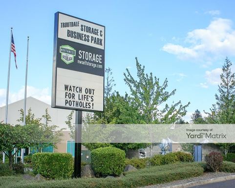 Source URL: https://cdnsc.rentcafe.com/dmslivecafe/3/1065565/1065565-1-6.jpg?width=-1&height=385&quality=80