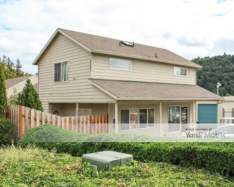 Source URL: https://cdnsc.rentcafe.com/dmslivecafe/3/1065569/1065569-1-5.jpg?width=-1&height=385&quality=80